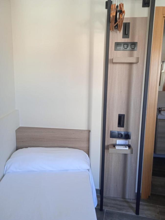 Hospedium Dlj Hostal Tematico Desde La Juderia Arjona 외부 사진