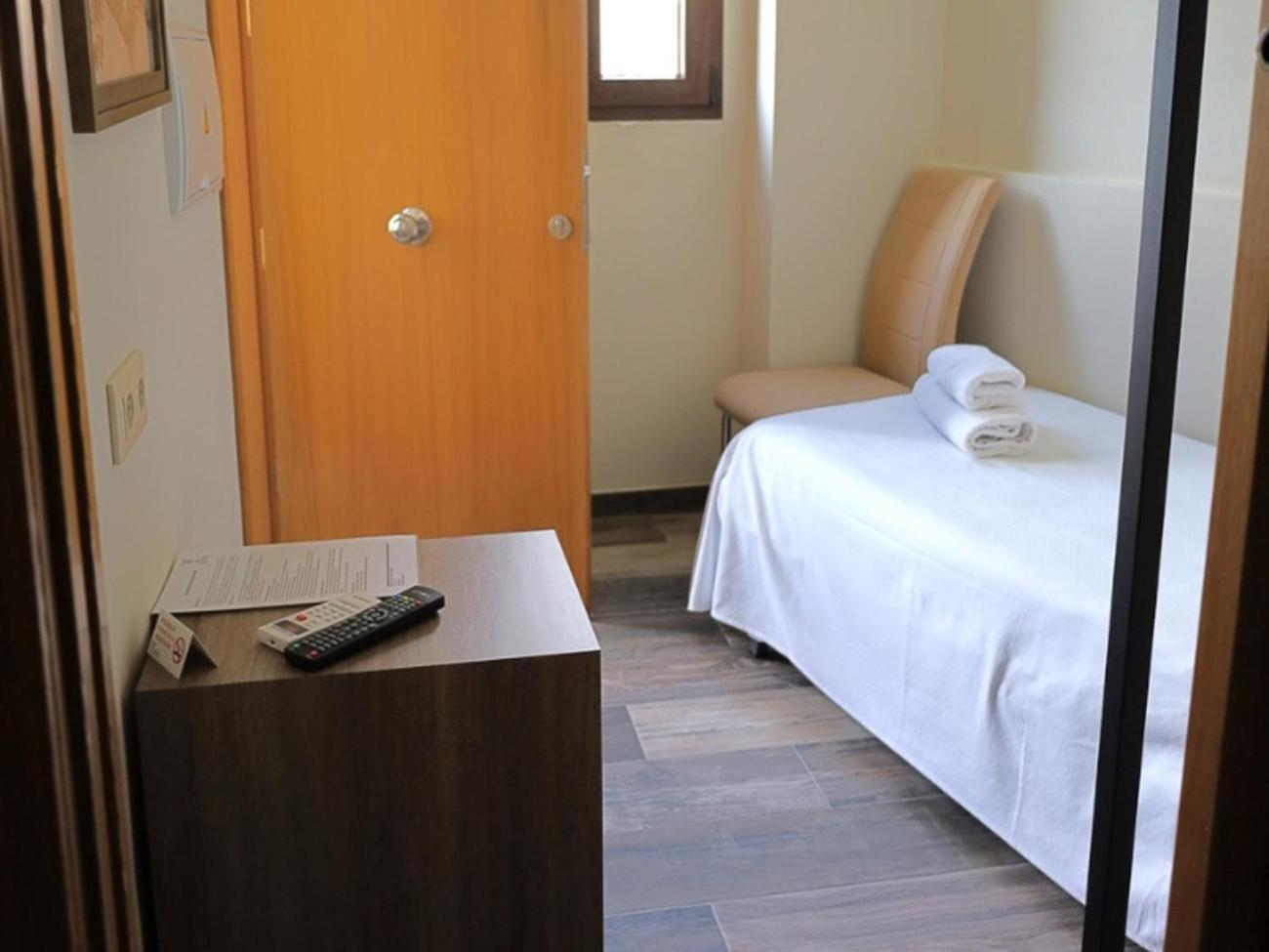 Hospedium Dlj Hostal Tematico Desde La Juderia Arjona 외부 사진