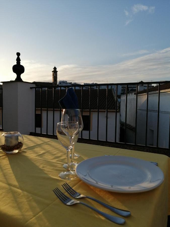 Hospedium Dlj Hostal Tematico Desde La Juderia Arjona 외부 사진